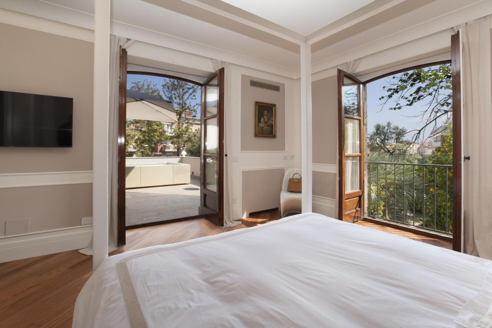 Amore Rentals - Villa Ebe Сорренто Экстерьер фото